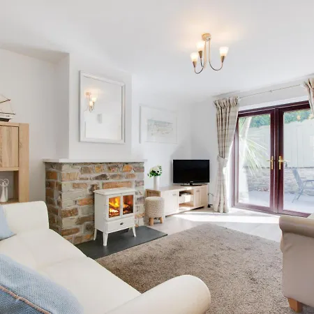 Samphire Holiday home *